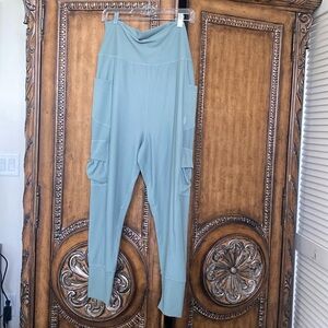 Free People Movement joggers size XL Blue
